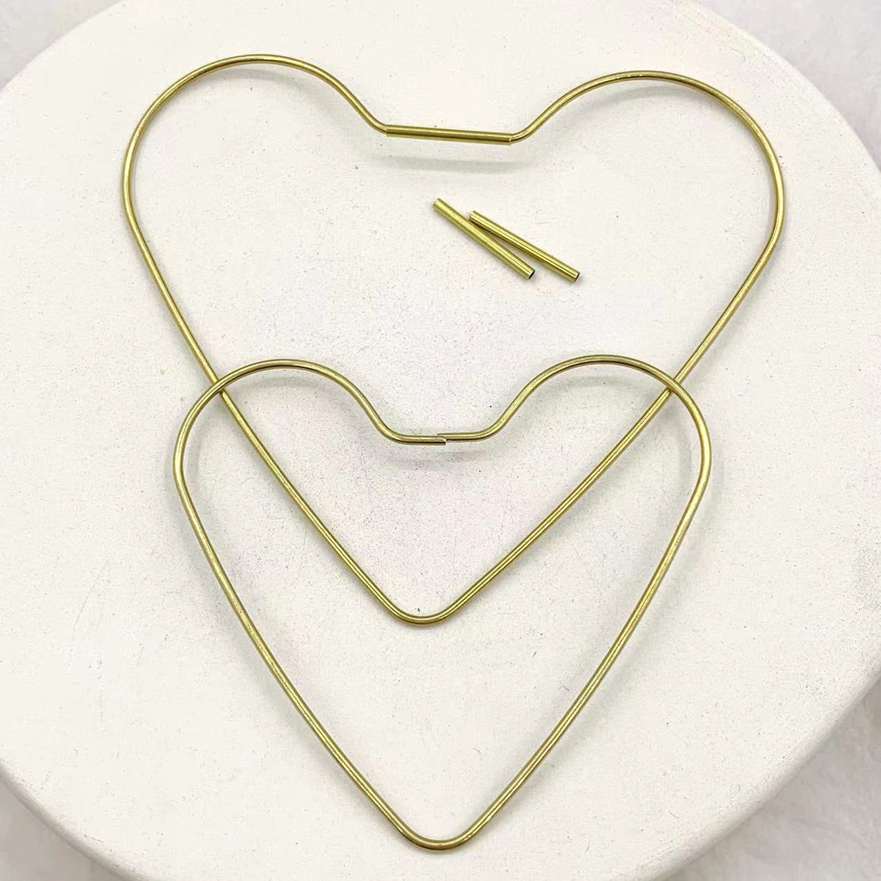 irregular shape car hanger circle